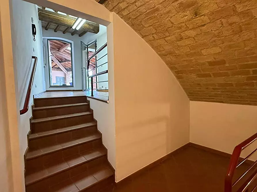 Immagine 8 di Ufficio in affitto  a Traversetolo