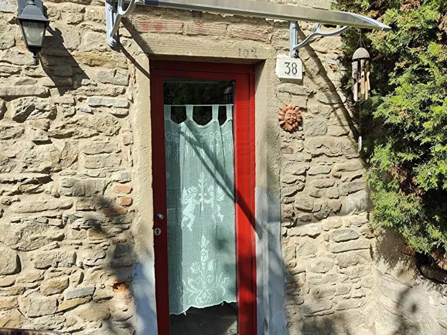 Immagine 2 di Abitazione tipica in affitto  a Arezzo