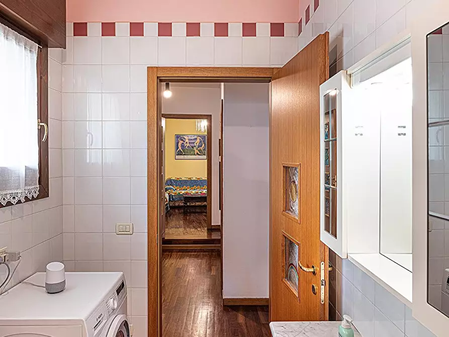 Immagine 14 di Appartamento in affitto  a Vicenza