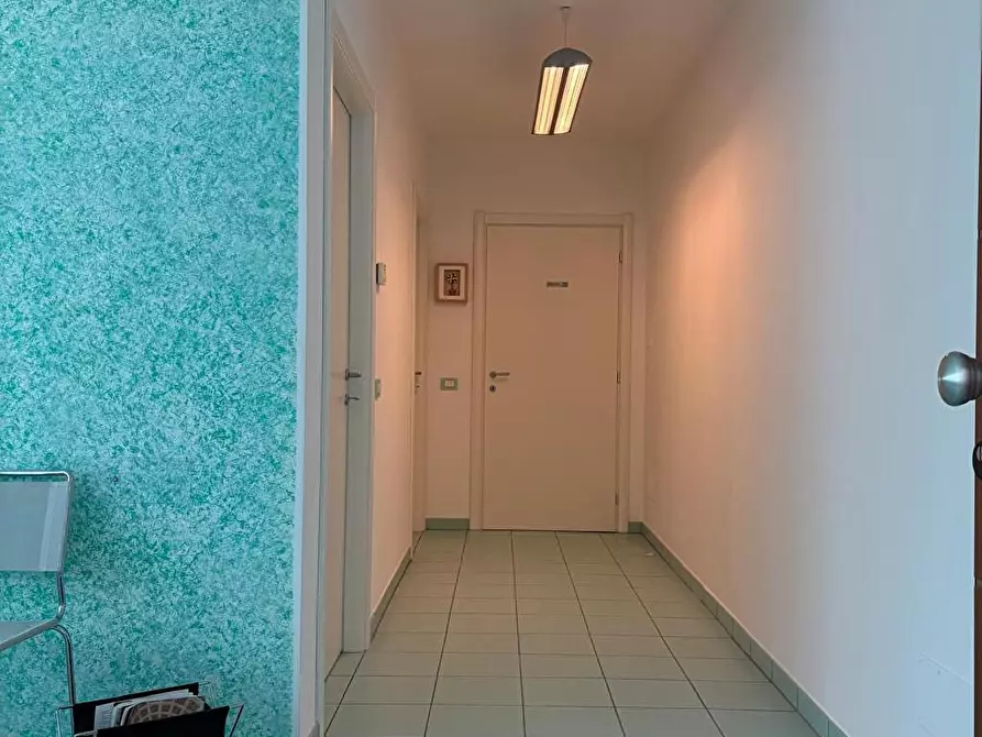 Immagine 3 di Ufficio in affitto  in Via Giordano Bruno 44 a Ancona