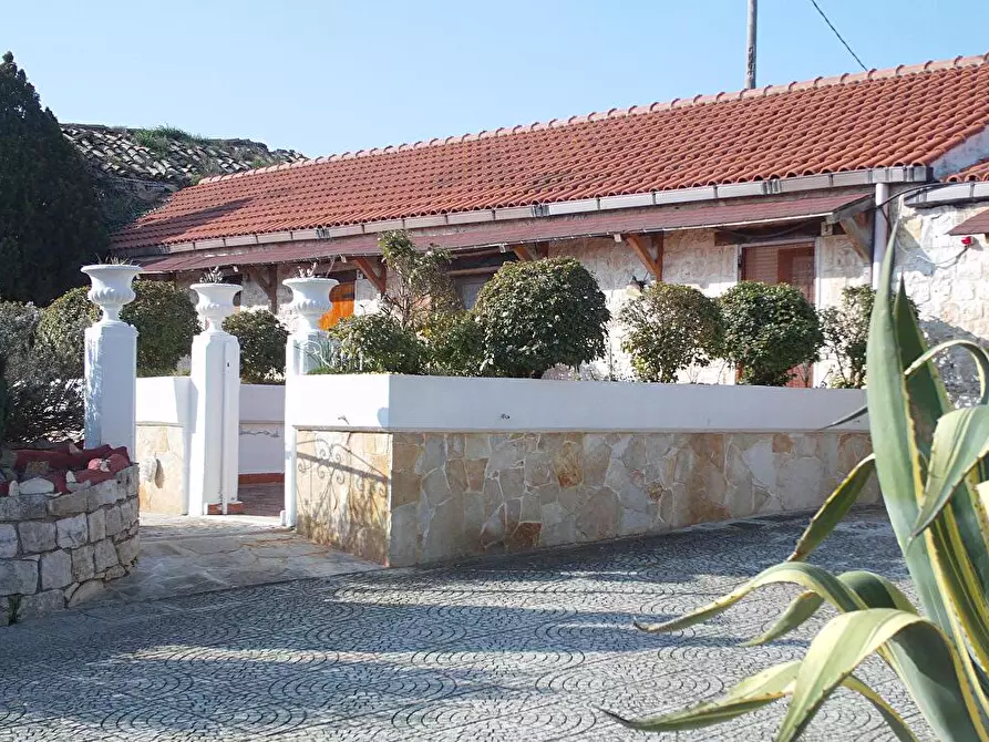 Immagine 5 di Albergo/B&B/Residence in vendita  in S.P. 65 Casamassima/Conversano km 3 km 3 a Casamassima