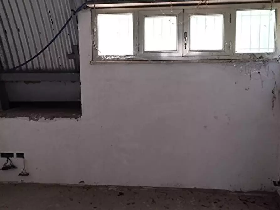 Immagine 7 di Locale commerciale in affitto  in Via Cicalesi 1 a Nocera Inferiore