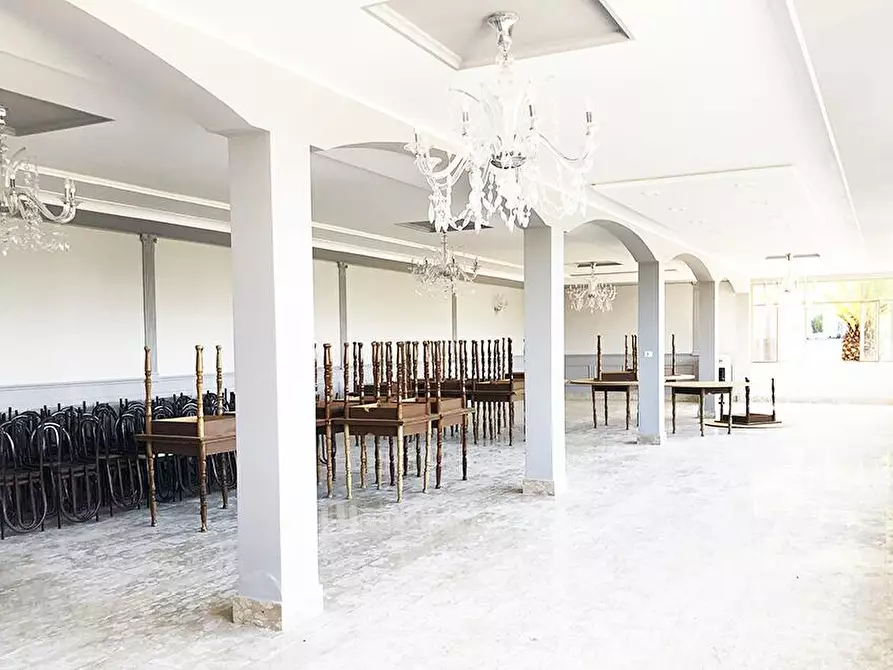 Immagine 13 di Albergo/B&B/Residence in vendita  in Via Villa snc a Liberi