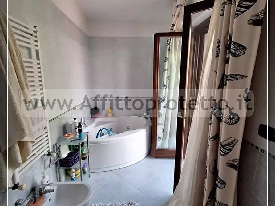 Immagine 28 di Appartamento in vendita  in Via Giuseppe Paone 5 a Formia