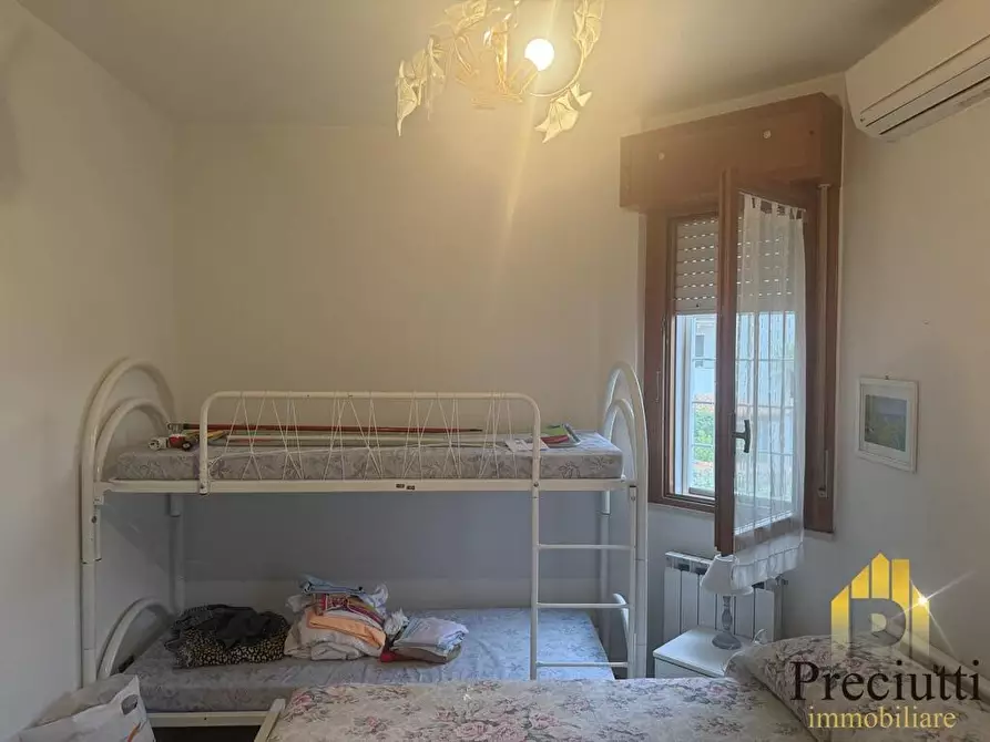 Immagine 18 di Villa in vendita  in VIA DELLA PINETA DI FREGENE 1 a Fiumicino