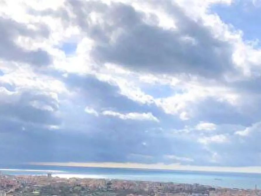 Immagine 3 di Attico in vendita  in VIA CASE SPARSE DI RI ALTO 88 a Chiavari
