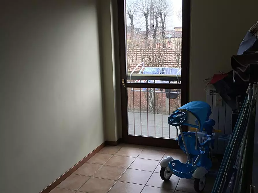 Immagine 8 di Appartamento in vendita  a Sannazzaro De' Burgondi