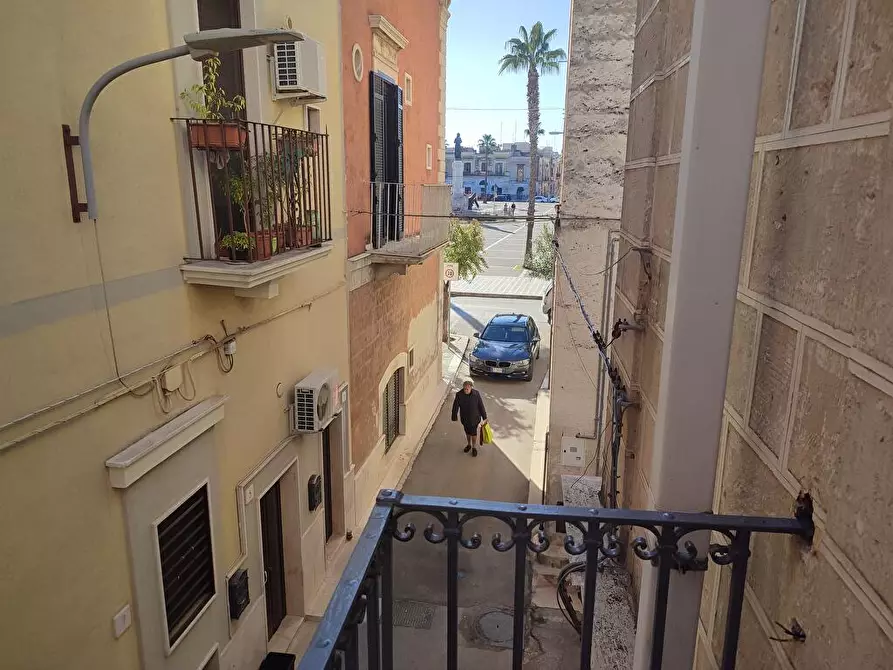 Immagine 8 di Laboratorio in affitto  in Via Perticari 8/10 a Bari