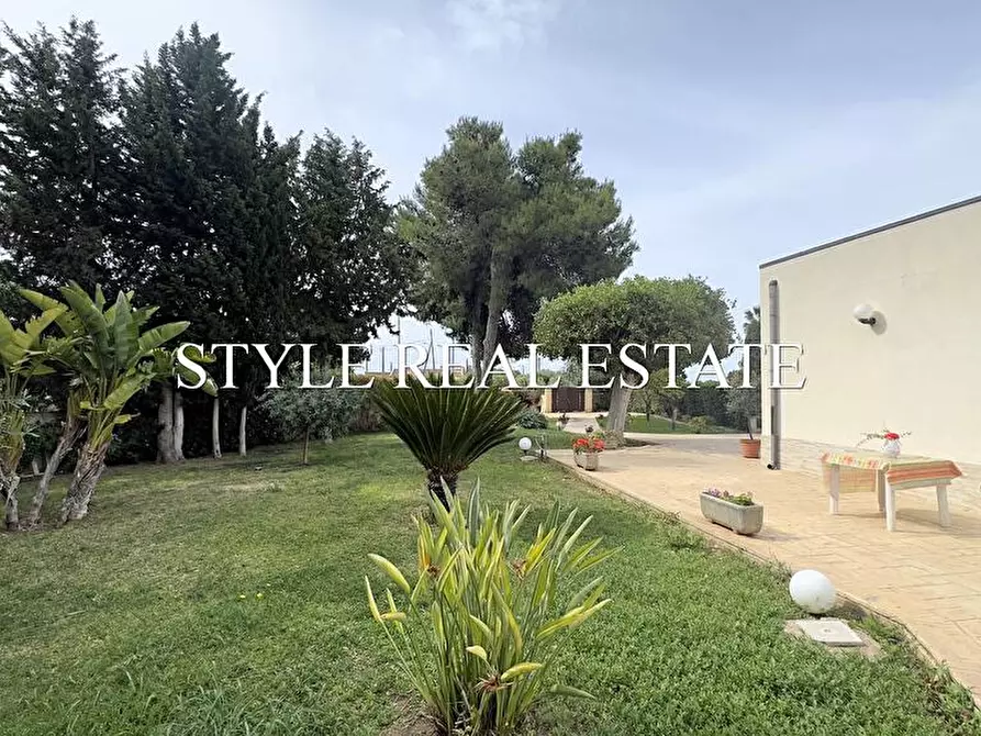 Immagine 1 di Villa in affitto  in traversa cozzo villa a Siracusa