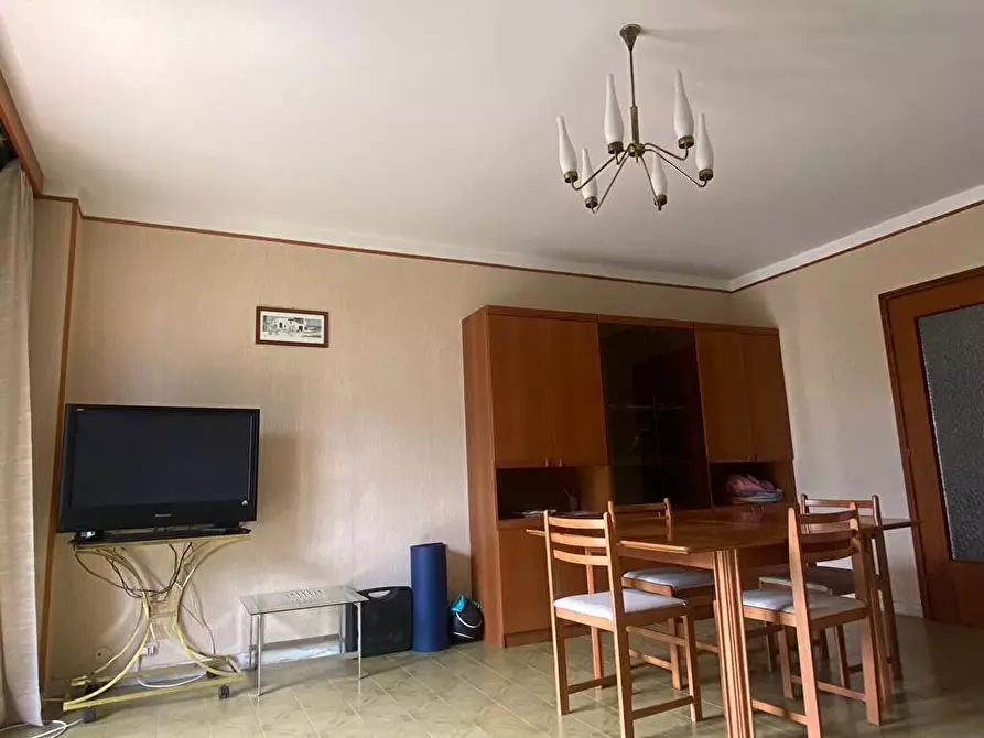 Immagine 7 di Appartamento in affitto  a Aosta