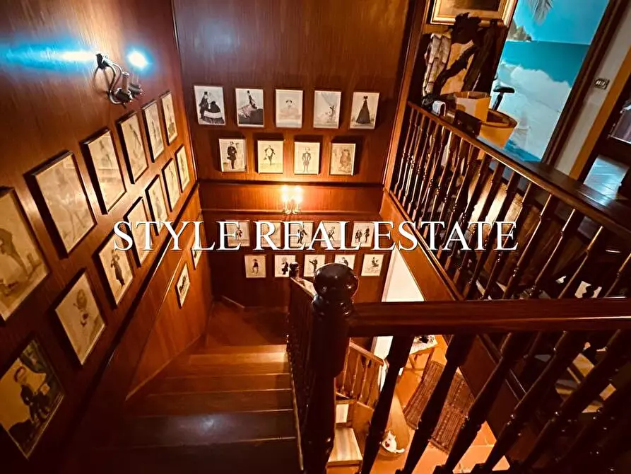 Immagine 12 di Appartamento in vendita  in VIA NECROPOLI GROTTICELLE a Siracusa