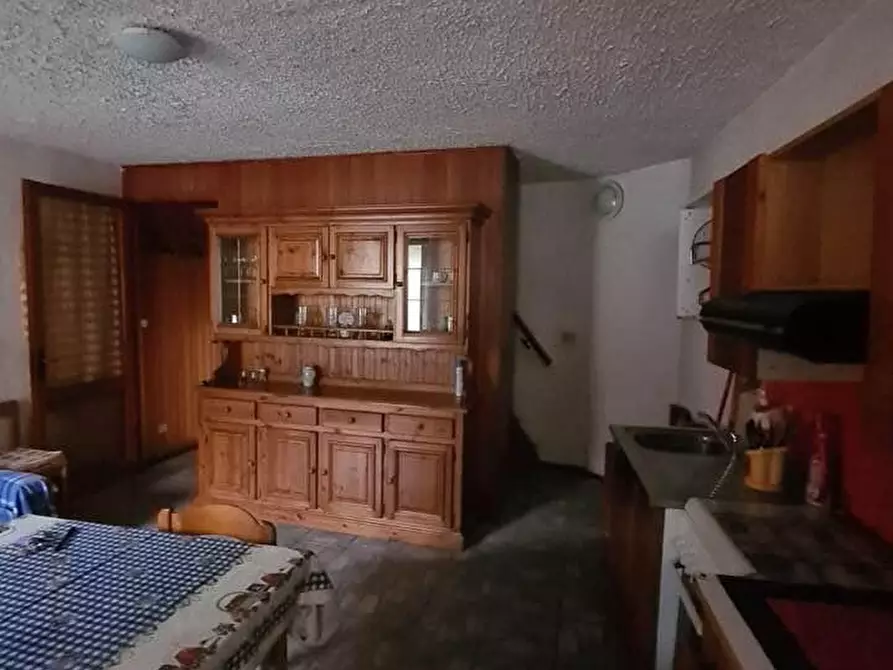 Immagine 3 di Casa indipendente in vendita  in Via Roma  19 a Banchette