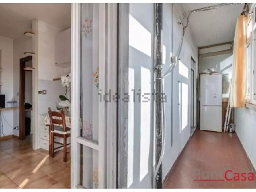 Immagine 10 di Appartamento in affitto  in via matteo tondi 40 a Roma