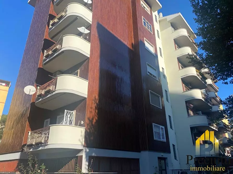 Immagine 9 di Box auto in vendita  in VIA DI BRAVETTA 256 a Roma