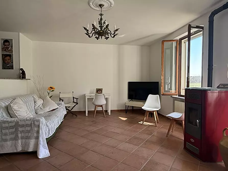 Immagine 3 di Appartamento in affitto  a Traversetolo