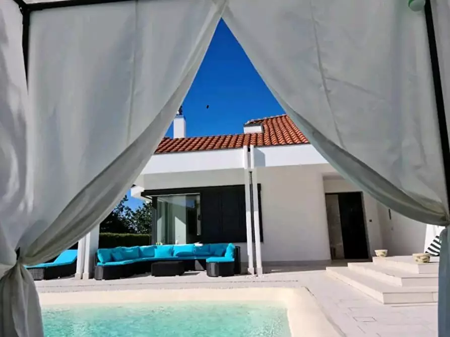 Immagine 15 di Villa in affitto  a Coriano