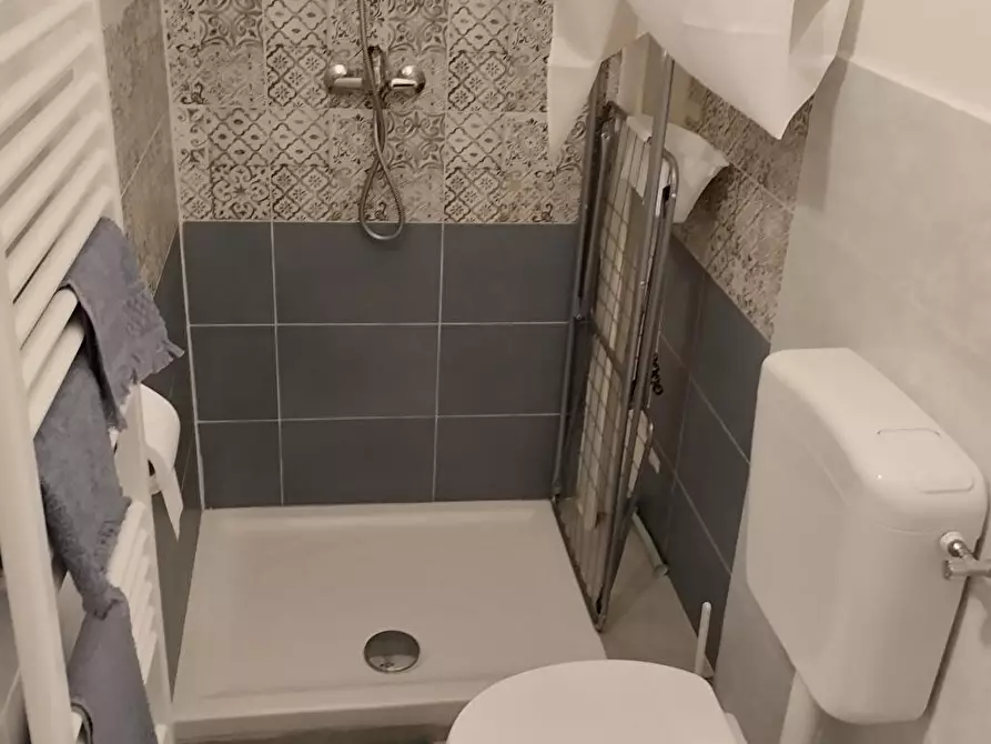 Immagine 4 di Abitazione tipica in affitto  in Via Orfeo  11 a Bologna