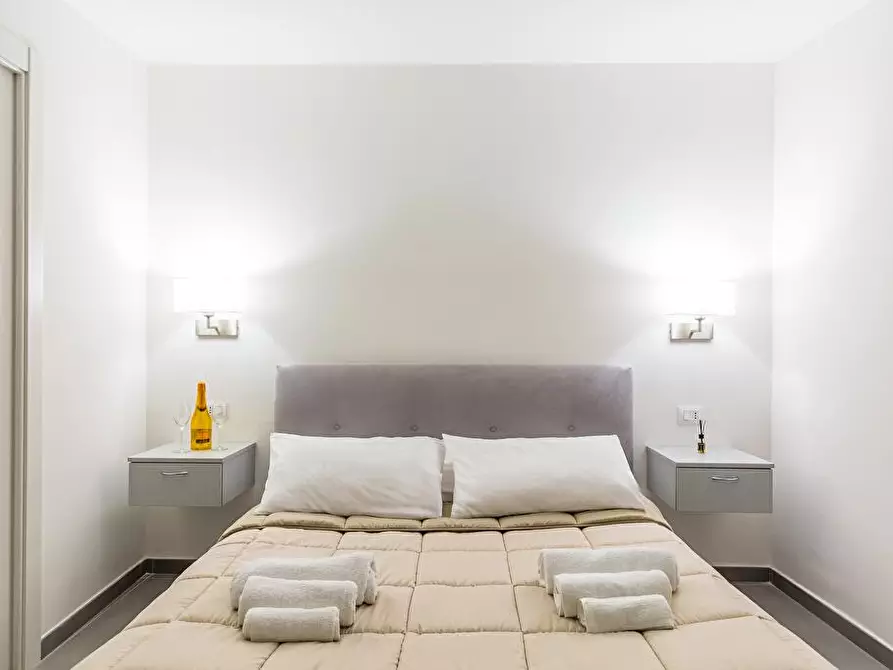 Immagine 4 di Albergo/B&B/Residence in affitto  in Via mazzini 68 a Caserta