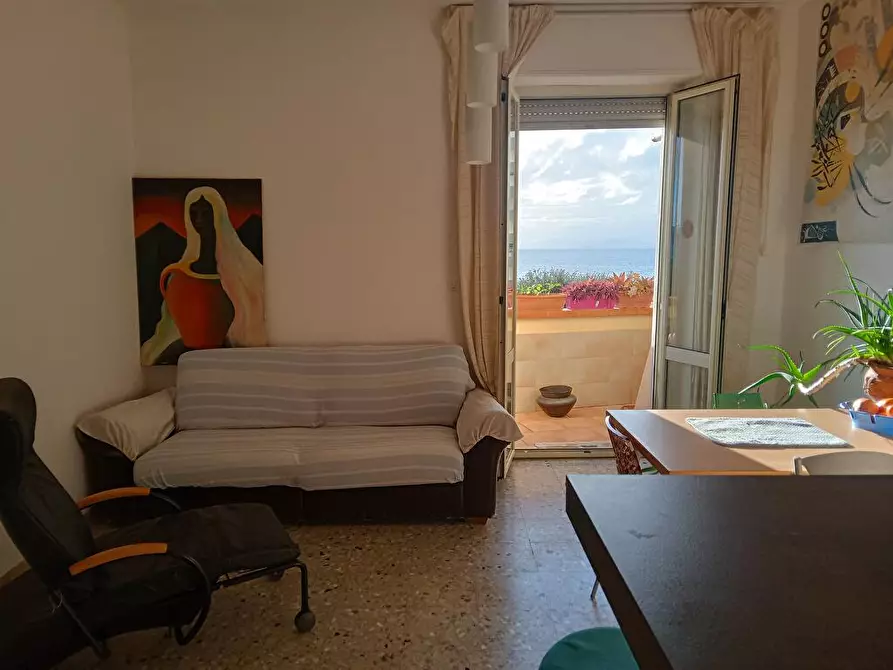 Immagine 9 di Appartamento in vendita  a Follonica