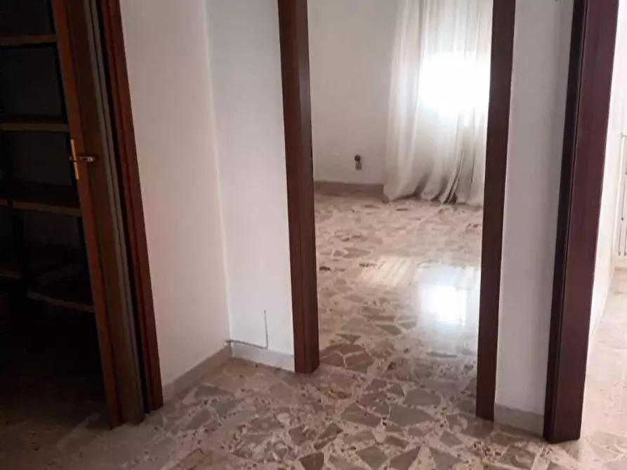 Immagine 11 di Appartamento in vendita  in via atenisio 4 a Taranto