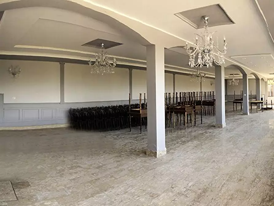 Immagine 9 di Albergo/B&B/Residence in vendita  in Via Villa snc a Liberi