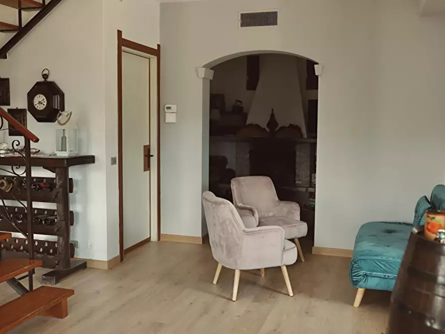 Immagine 6 di Villa in affitto  in Via della pineta 643/645 a Onore