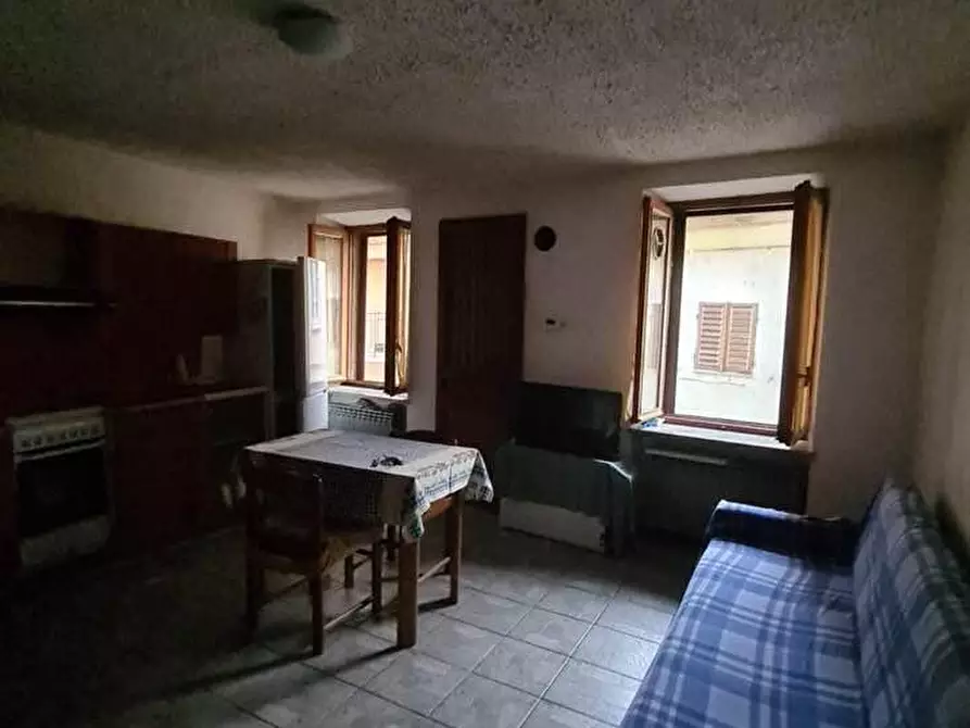 Immagine 4 di Casa indipendente in vendita  in Via Roma  19 a Banchette