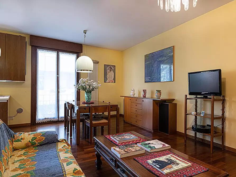 Immagine 4 di Appartamento in affitto  a Vicenza