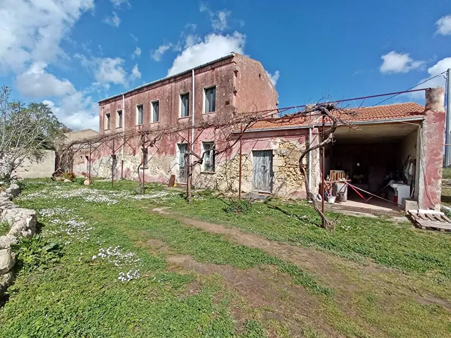 Immagine 2 di Rustico / casale in vendita  in Viale Porto Torres, reg, santa barbara snc a Sassari