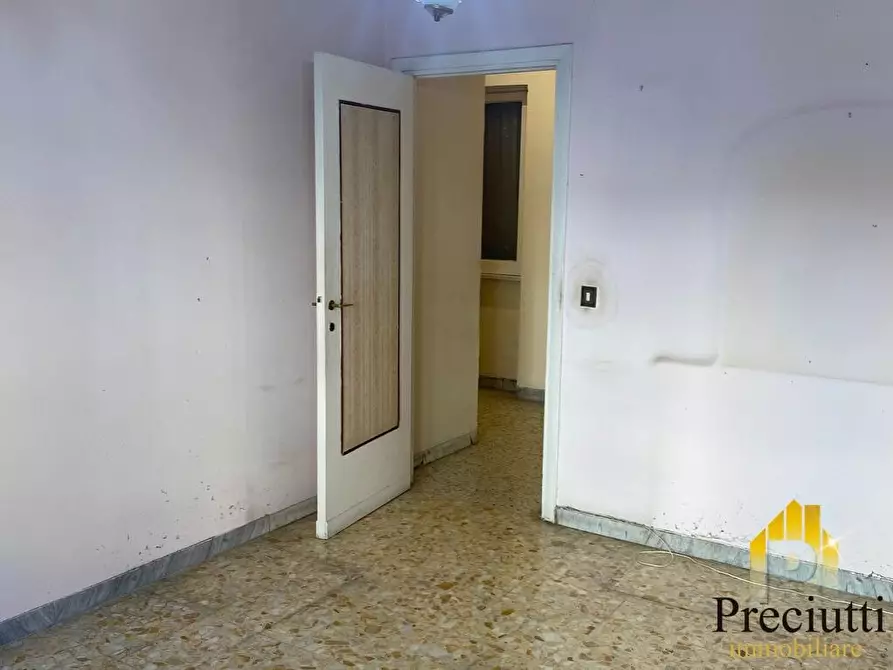 Immagine 11 di Appartamento in vendita  in VIA FRANCESCO GRIMALDI 141 a Roma