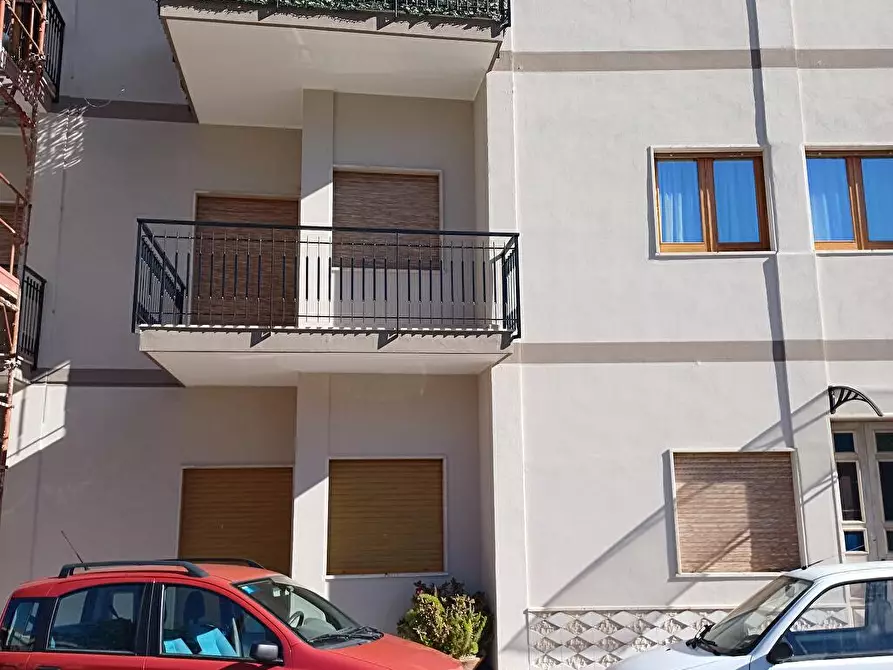 Immagine 1 di Appartamento in vendita  in Via Enrico Fermi  17 a Villafranca Tirrena