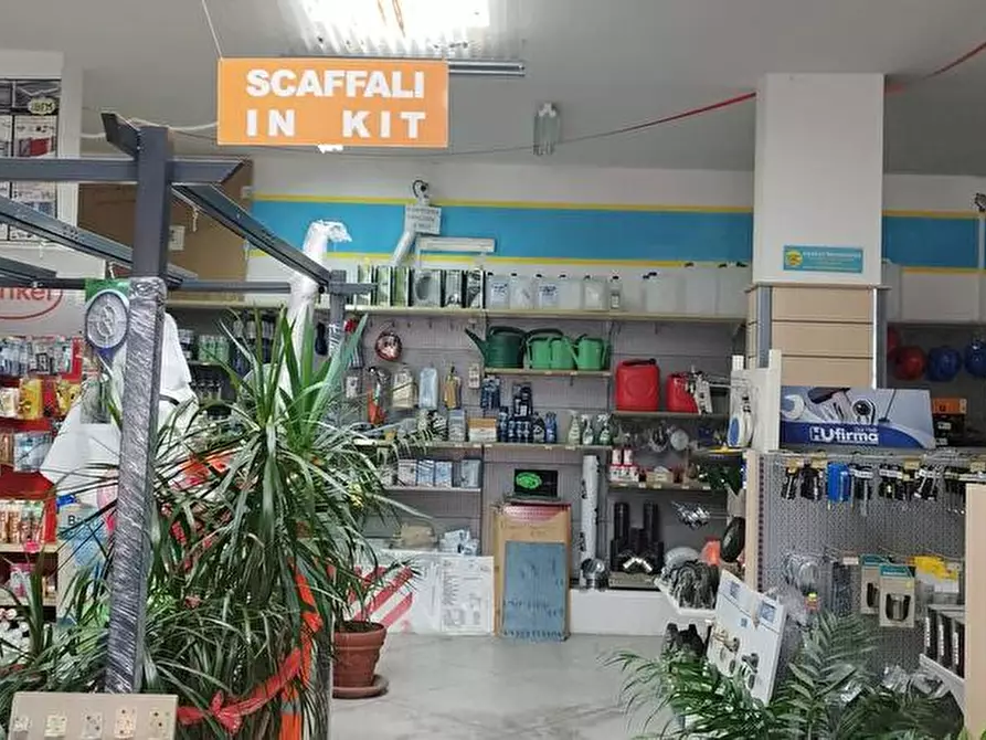 Immagine 14 di Capannone industriale in vendita  in Via Sodano 1 a Sarno