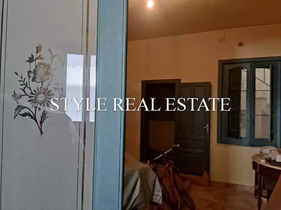 Immagine 6 di Appartamento in vendita  in via cavour a Canicattini Bagni