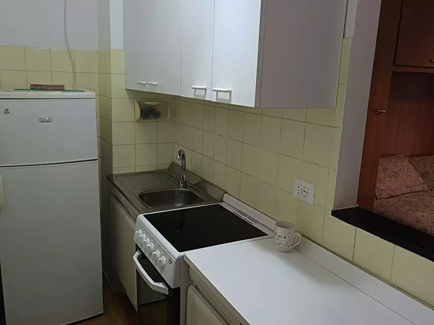 Immagine 3 di Appartamento in affitto  in via dei gerani  13 a Varazze