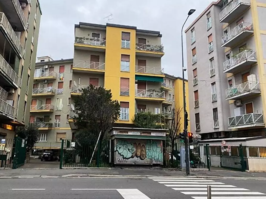 appartamento in vendita a Milano in zona Affori
