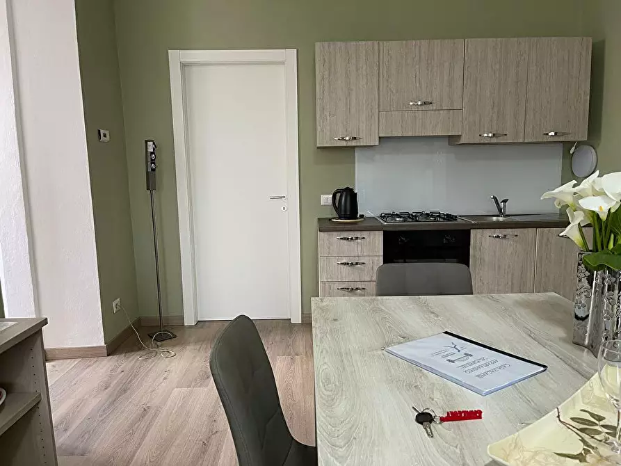 Immagine 3 di Appartamento in vendita  in via antica regina 213 a Dongo