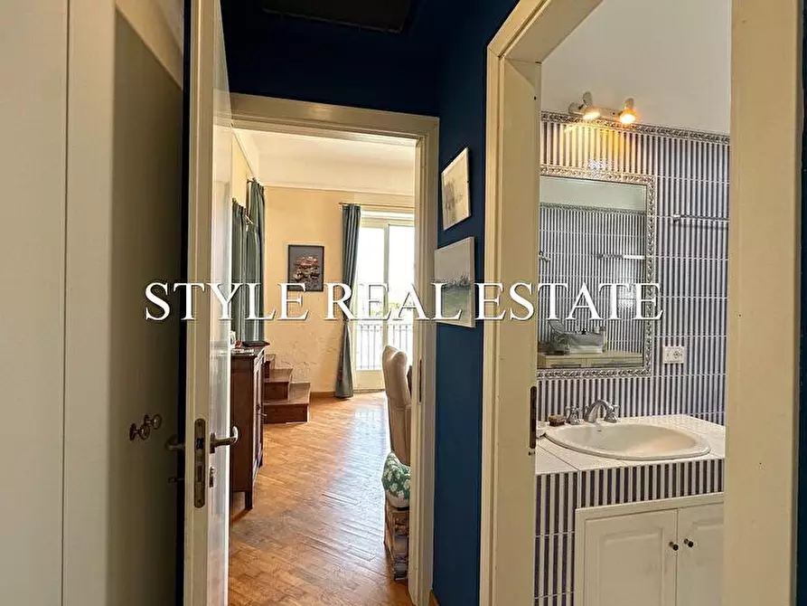 Immagine 19 di Appartamento in vendita  in Via Cimone 10 a Siracusa