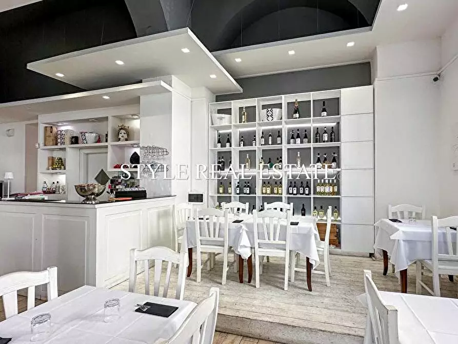 Immagine 12 di Bar / Ristorante in vendita  in Via Malta  25 a Siracusa