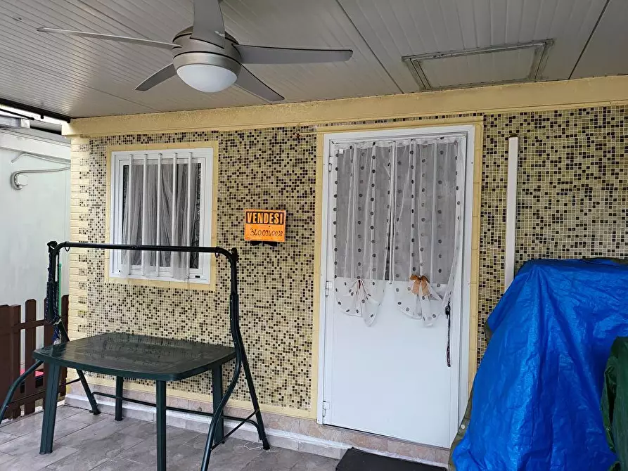 Immagine 2 di Bungalow in vendita  a Ardea