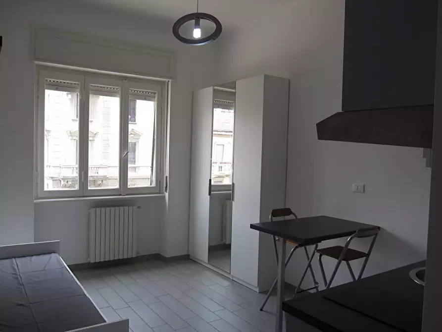 Immagine 2 di Appartamento in affitto  in via imbriani 19 a Milano