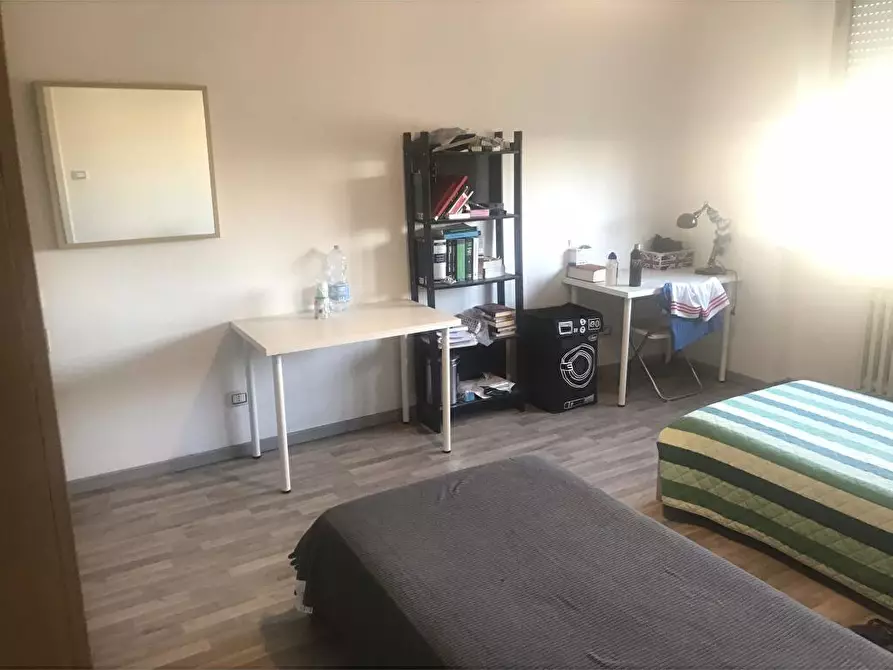 Immagine 5 di Camera condivisa in affitto  in Via Zanardi 25 a Bologna