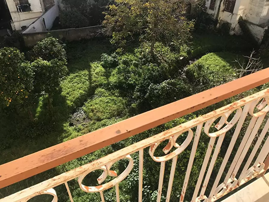 Immagine 9 di Appartamento in affitto  a Torre Del Greco