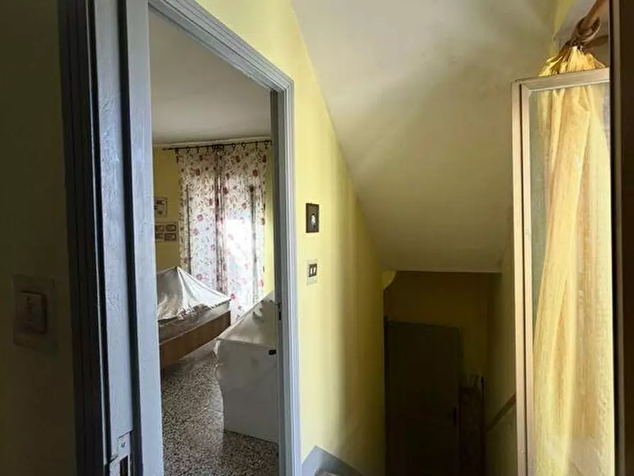 Immagine 12 di Abitazione tipica in vendita  in SAN NICOLA 1 a Castelluccio Inferiore