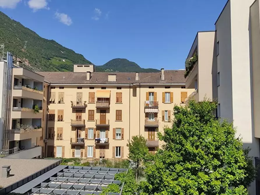 Immagine 8 di Appartamento in affitto  in VIA CRISPI 36 a Bolzano