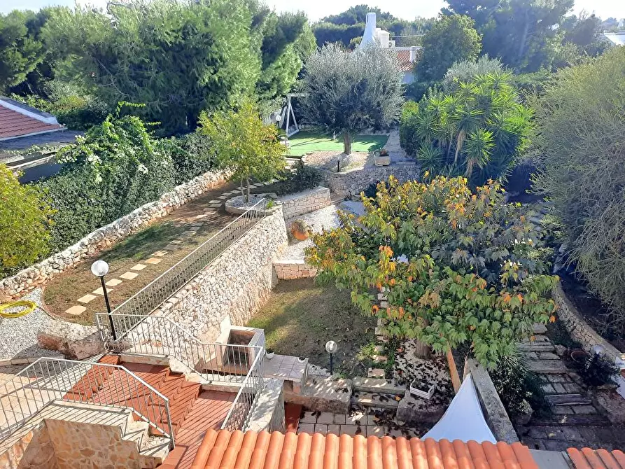 Immagine 12 di Villa in vendita  in Via Augusta a Ostuni