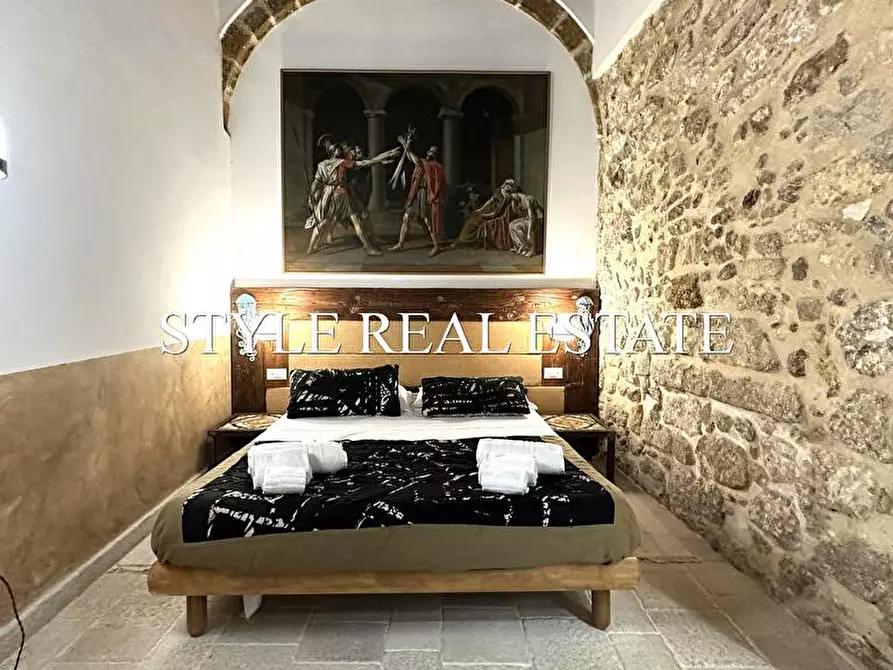 Immagine 10 di Appartamento in vendita  in VIA CASTELLO MANIACE a Siracusa