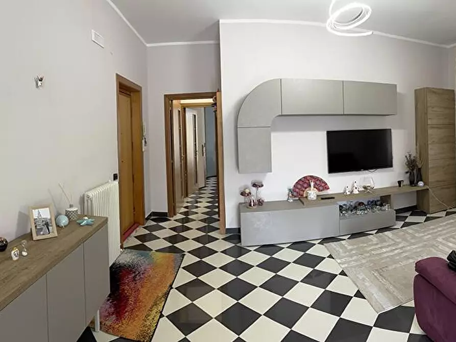 Immagine 7 di Appartamento in vendita  in Via Raimondo Annecchino  100 a Pozzuoli