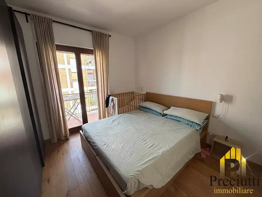 Immagine 11 di Appartamento in vendita  in PIAZZA BIAGIO PACE 24 a Roma