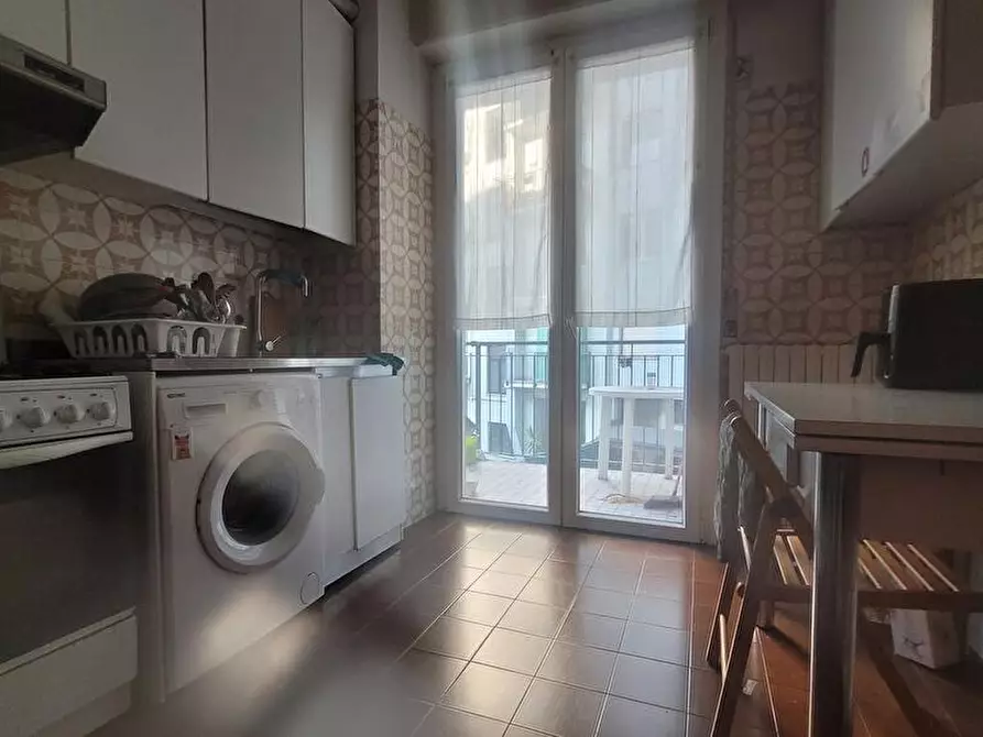 Immagine 4 di Trilocale in affitto  a Milano