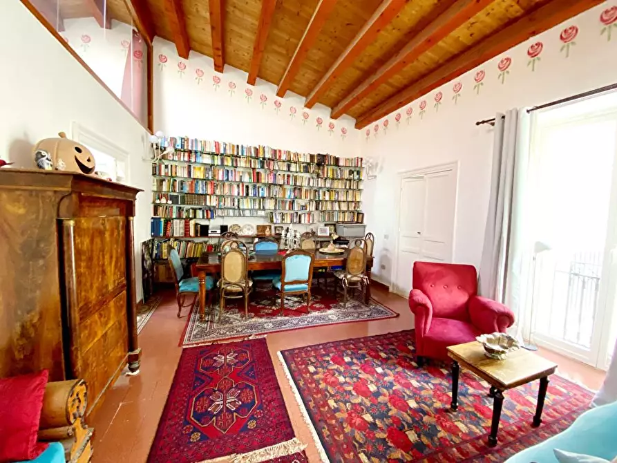 Immagine 18 di Camera in affitto  in Via Argenteria  19 a Palermo